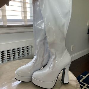 White Under Knee Patent Leather Platform GoGo Boots